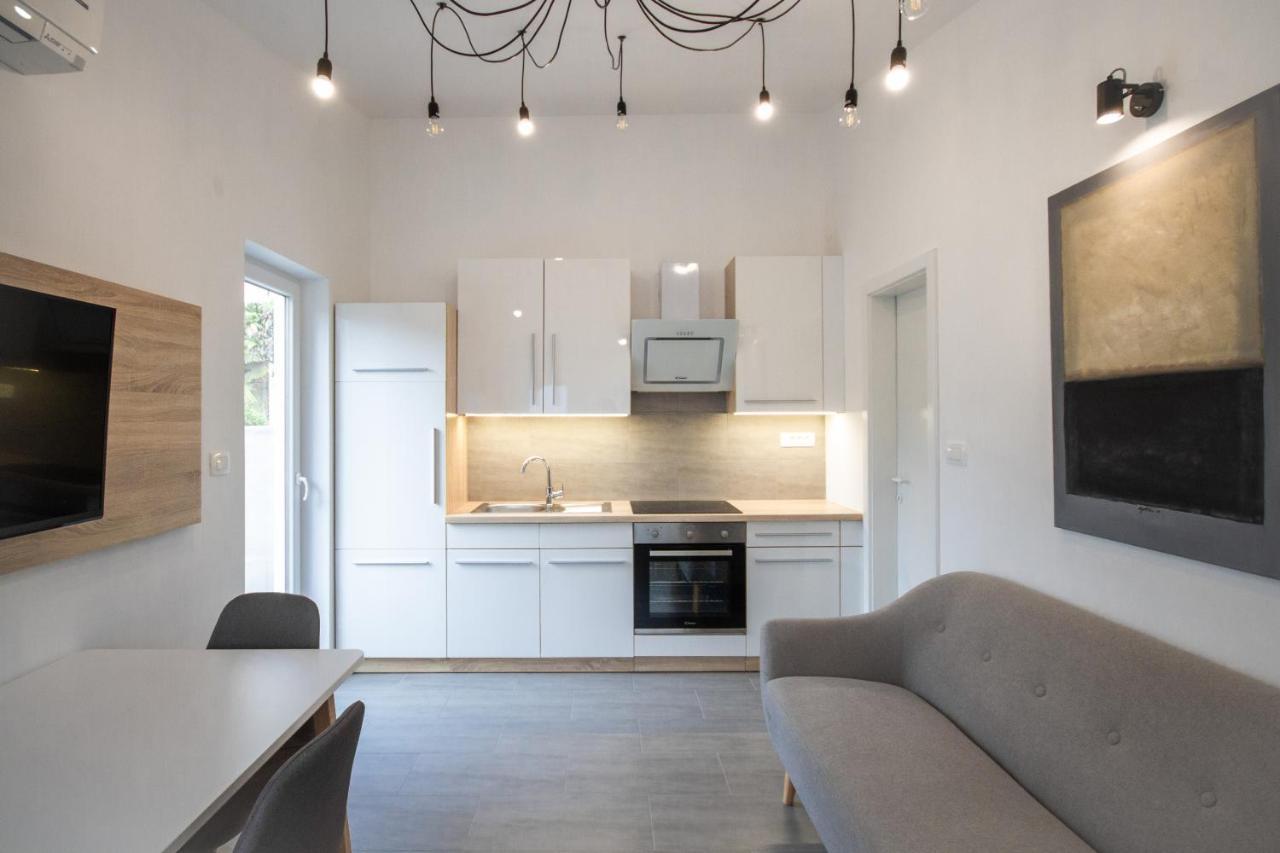 Apartment Denis Ρόβινι Εξωτερικό φωτογραφία